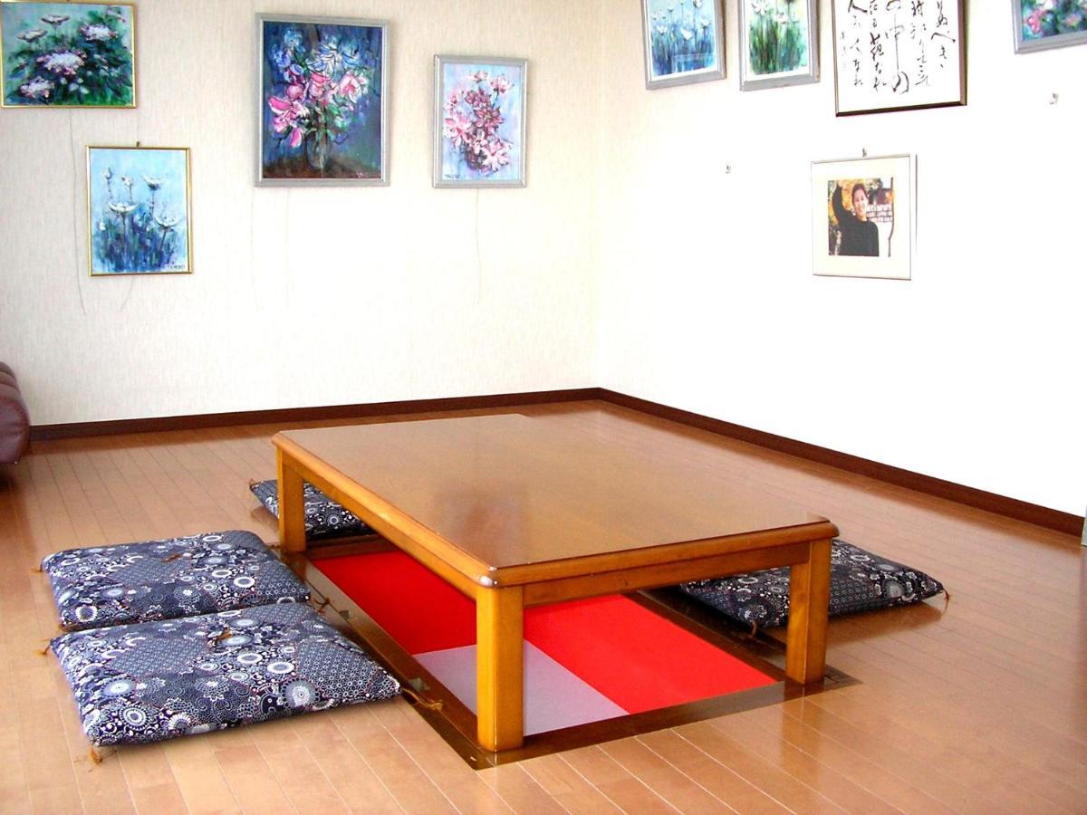 民泊コスモス Daire Toyama Station Dış mekan fotoğraf